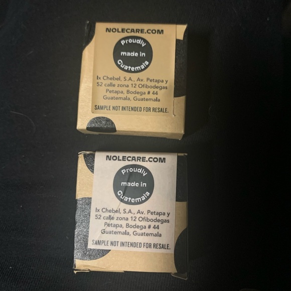 Nolé Deep Clean Shampoo & Conditioner Bars in Amazing Citrus Scent; Sample size - Picture 3 of 7